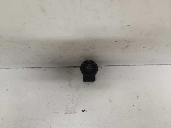 BOUTON RETRO FORD FIESTA - Vue 1